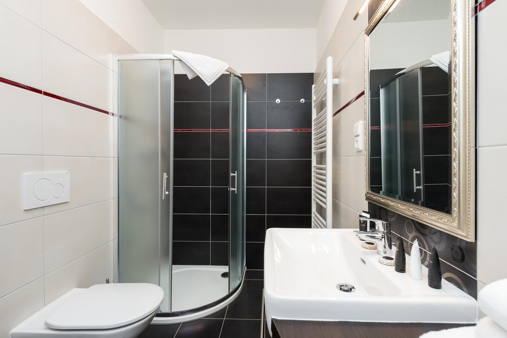 Apartment Sokolska Прага Экстерьер фото