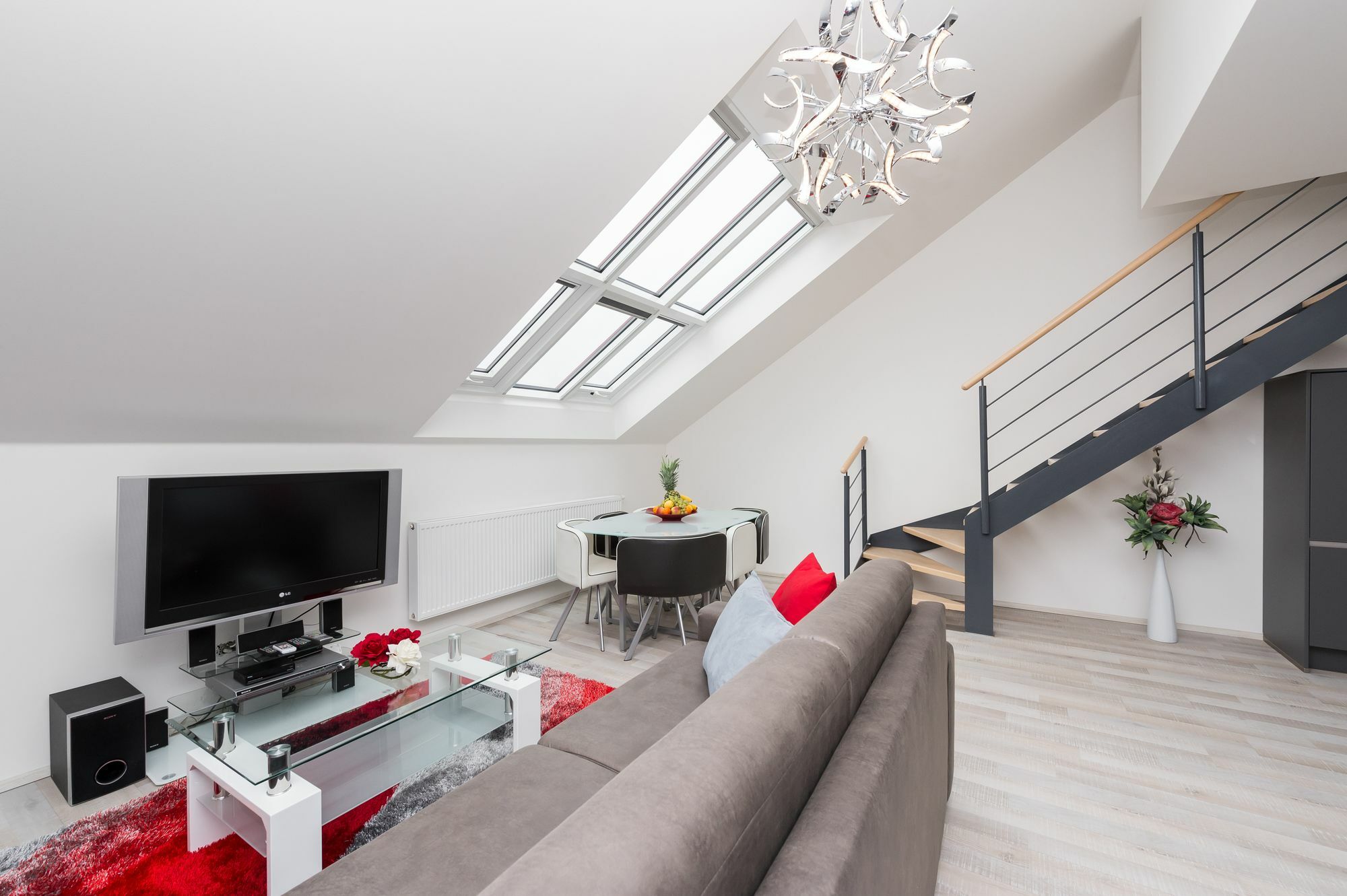 Apartment Sokolska Прага Экстерьер фото